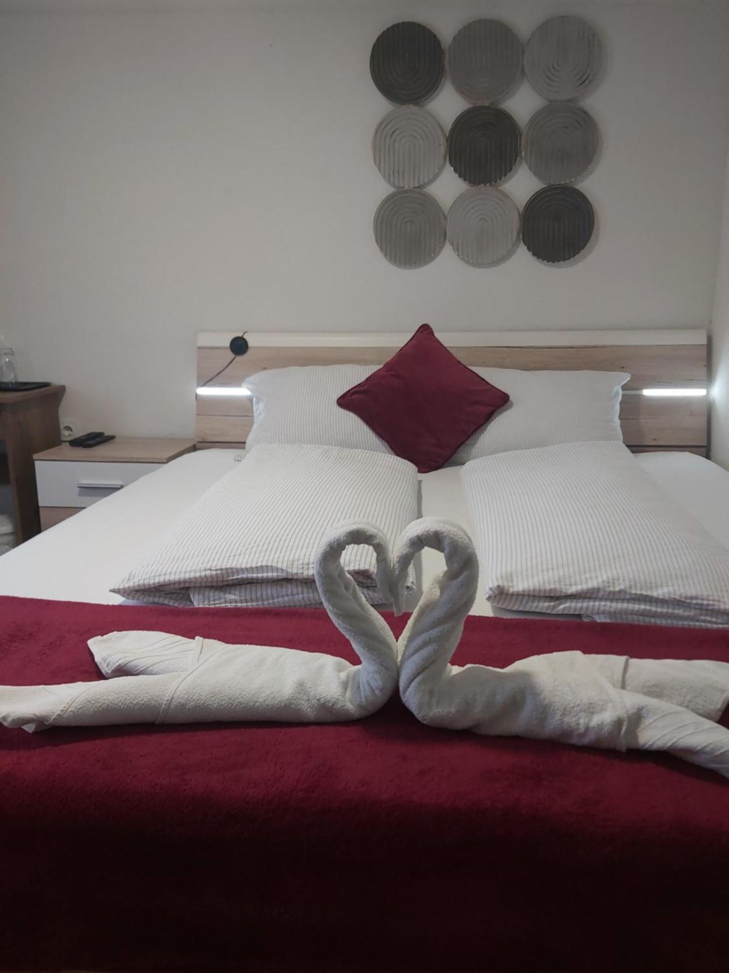 Panda Rooms Maribor Oda fotoğraf